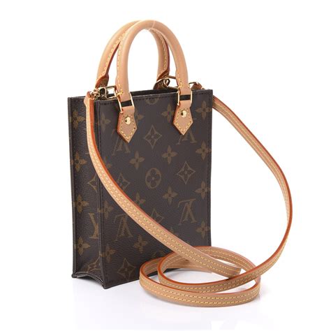 louis vuitton le petit sac plat